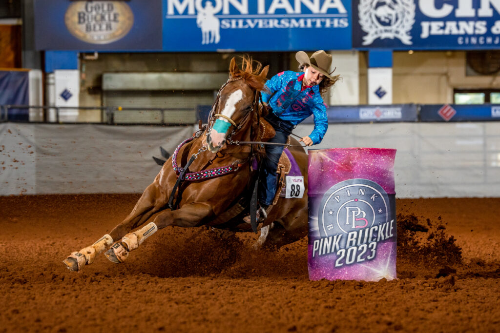 Dusky Lynn Hall barrel racing