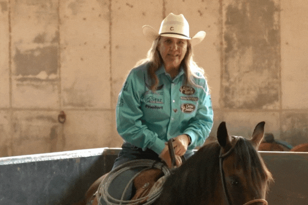 Lari Dee Guy’s Top 3 Tips for Using Your Left Hand in Breakaway Roping