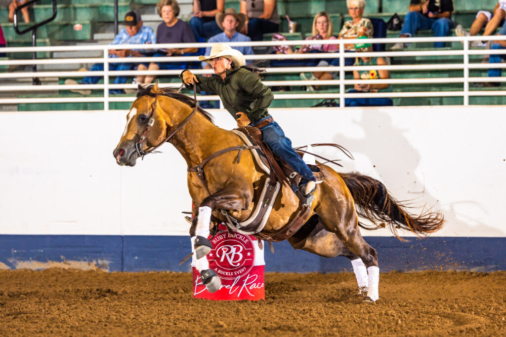 Taylor Langdon and KissMyButtgoodbye turn a barrel