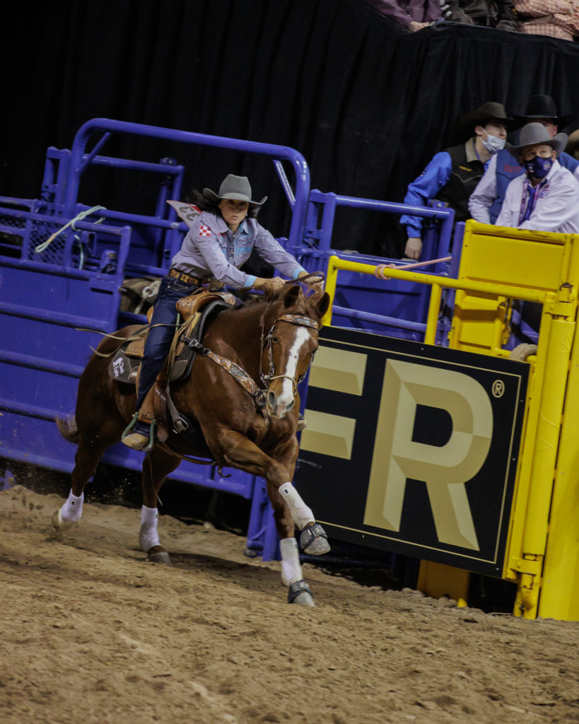 Jordon Briggs barrel racing NFR