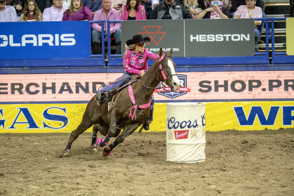 Bayleigh Choate turns a barrel at the 2022 NFR.