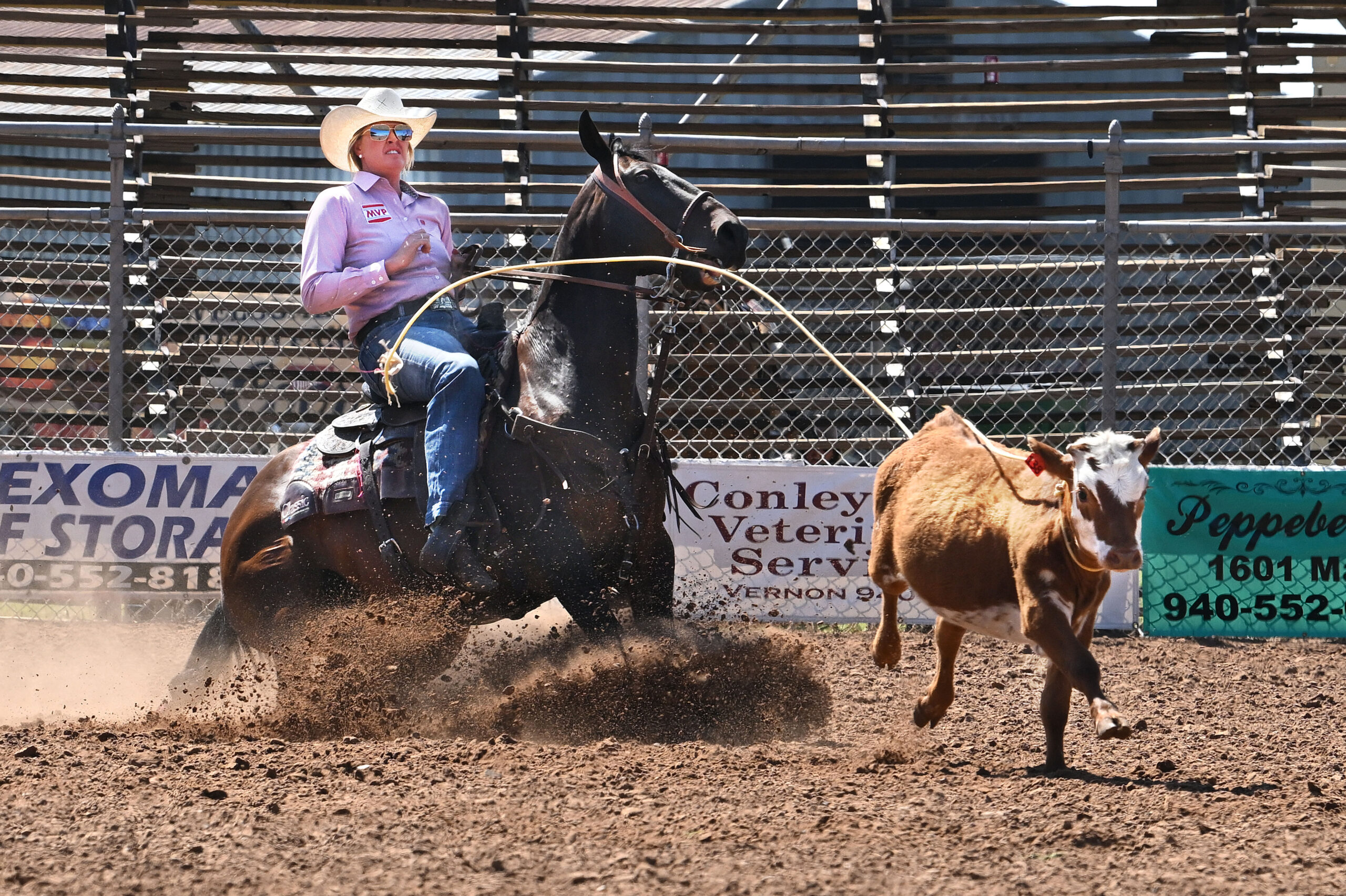 Ariana Varischetti and "Reno" break the rope off at the Santa Rosa Roundup in Vernon, Texas.