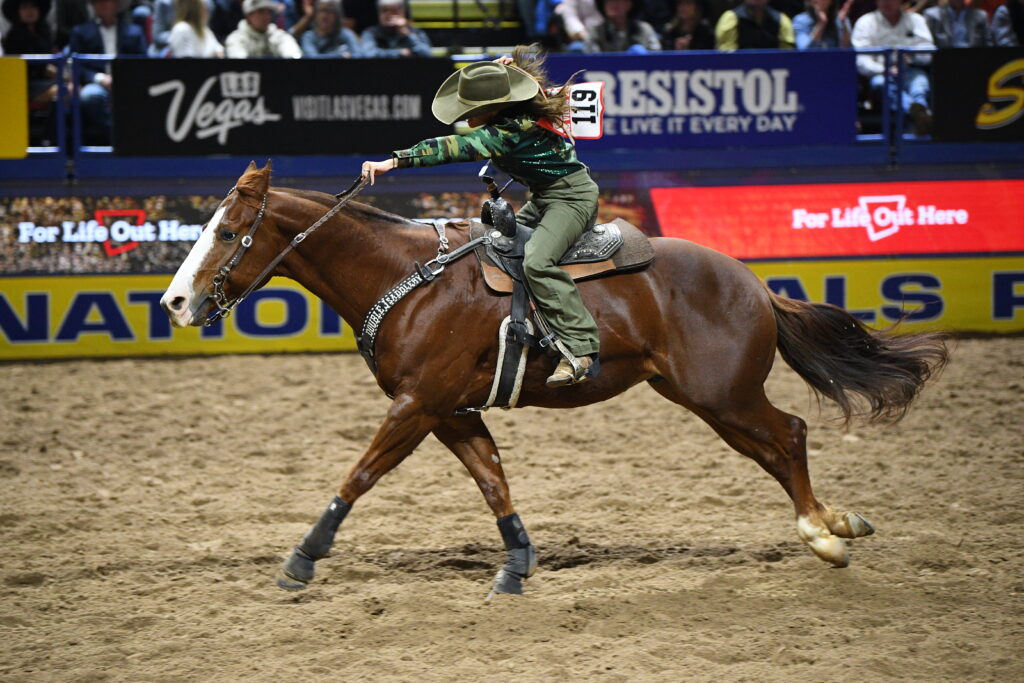 Julie Plourde NFR barrel racing